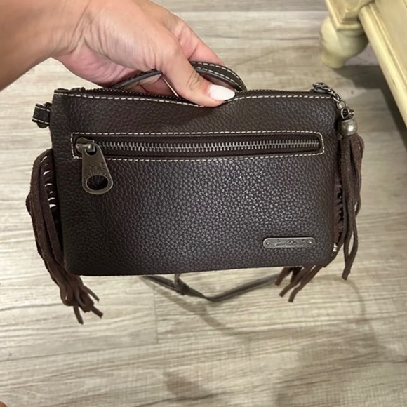 montana west purse - Picture 2 of 3